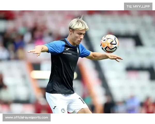 曼联前锋霍伊伦德恢复进展良好,目标在欧冠16强前复出